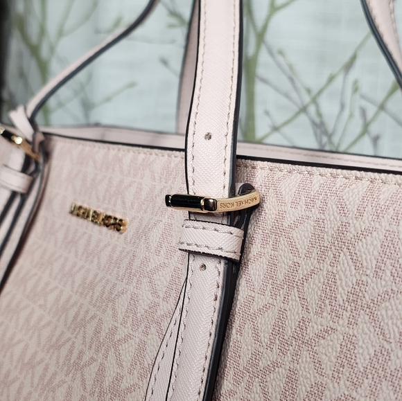 MK gilly tote - Picture 4 of 14